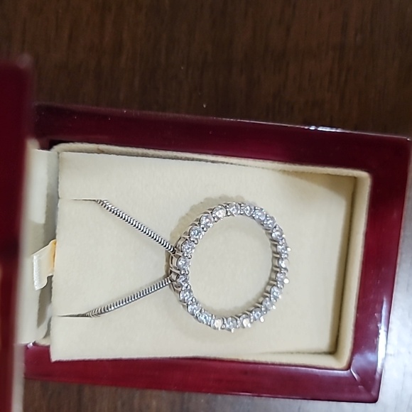 Rare Diamond Nexus Eternity Pendant Retired - Picture 10 of 10